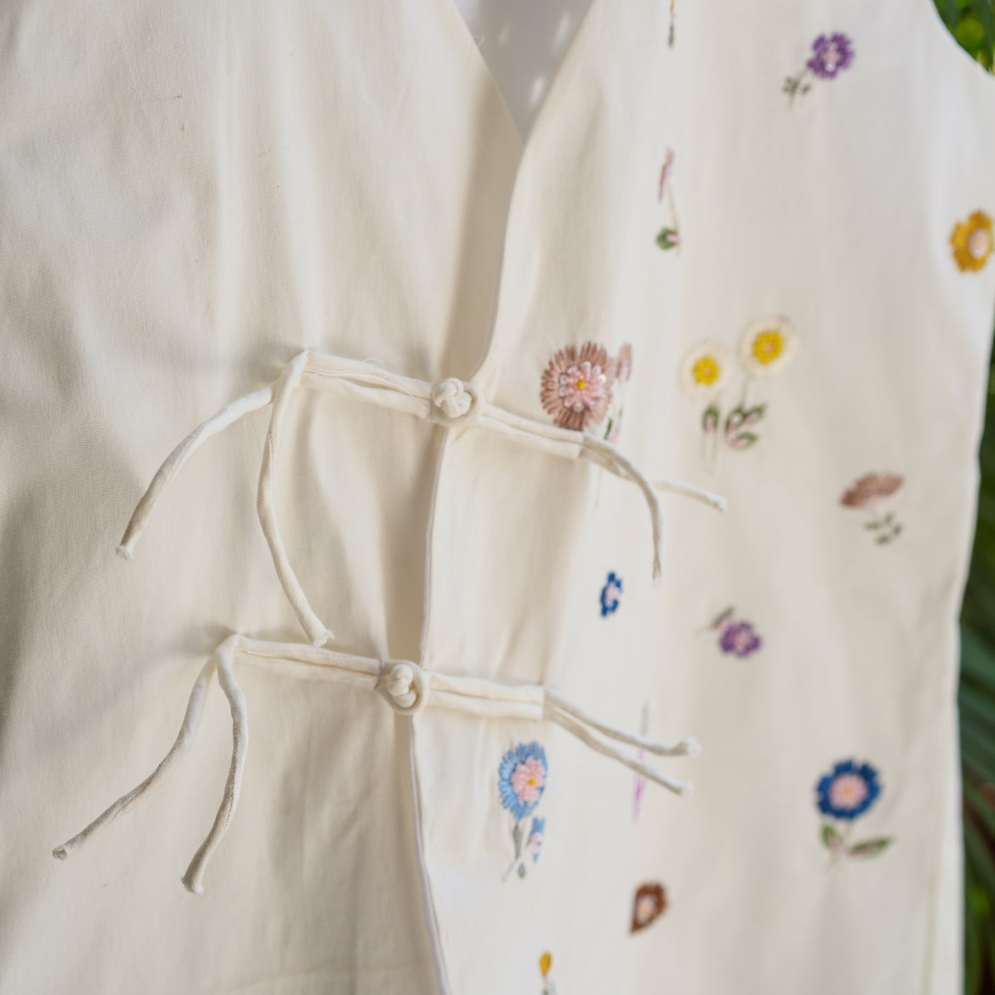 Chin Waist Coat